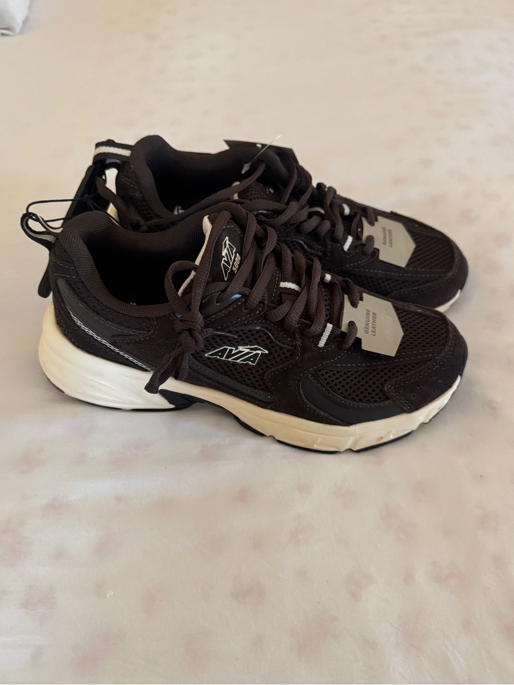 Avia Brown Suede Sneaker 6.5